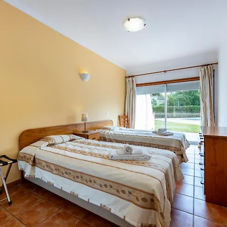 Apartamento Cardeira *